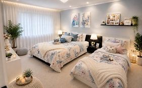 Scorpio House Langley Room A
